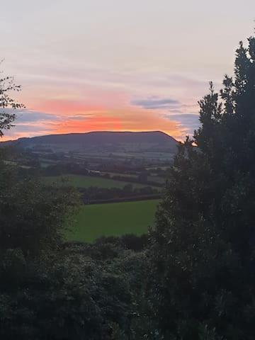 Willow Lodge Abergavenny Exteriör bild