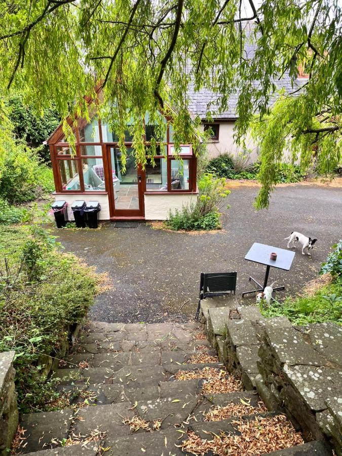Willow Lodge Abergavenny Exteriör bild